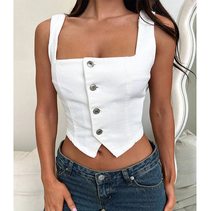 Well Tailored Top with a Graceful Silhouette
