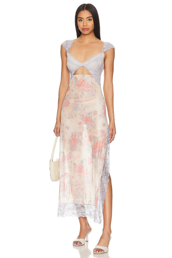 Gracefully Styled Garment for Any Occasion