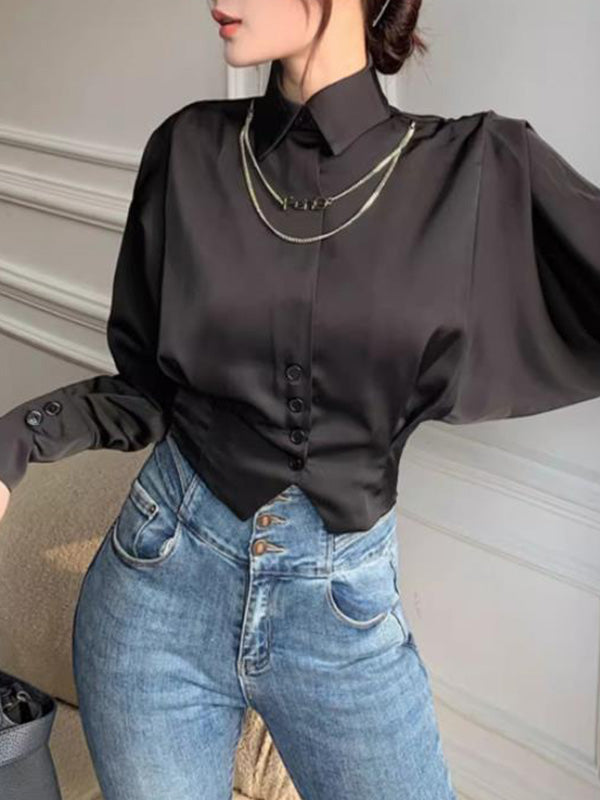 Beautifully Finished Blouse in a Timeless Design