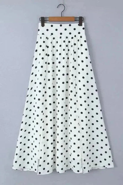 Gracefully Styled Garment for Any Occasion
