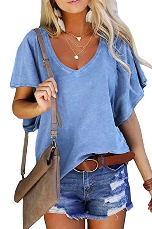 Well Tailored T-Shirt with a Graceful Silhouette