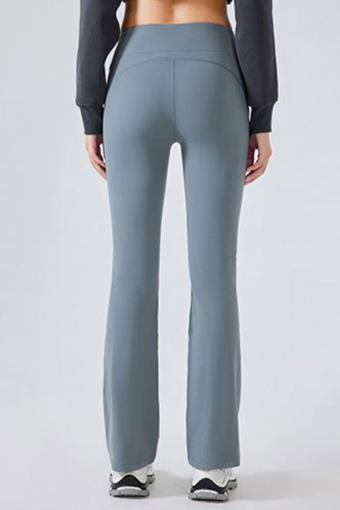 Beautifully Finished Garment in a Timeless Design