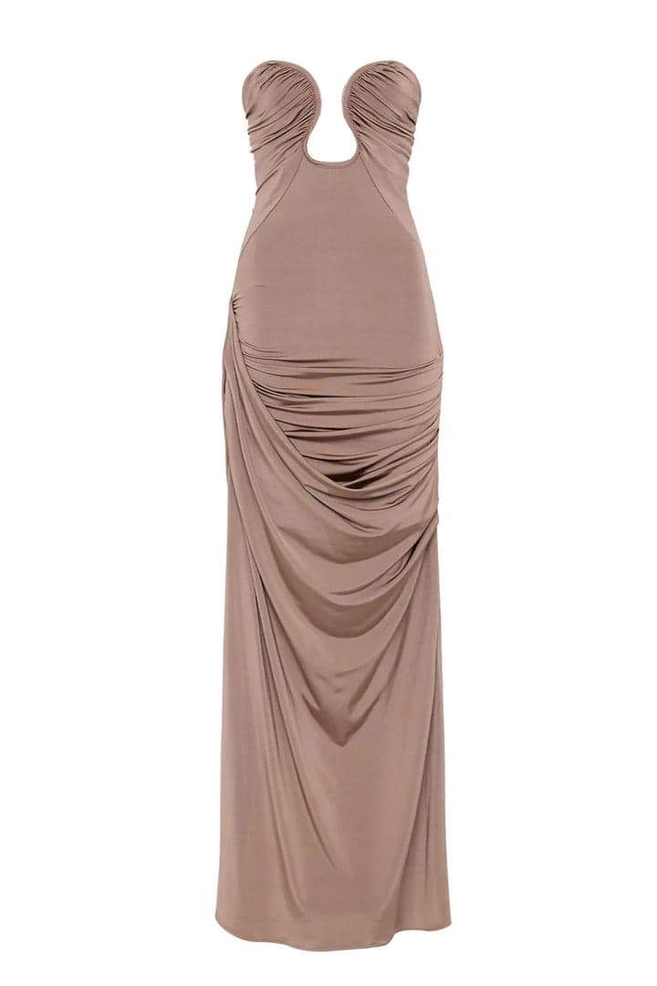 Gracefully Styled Dress for Any Occasion
