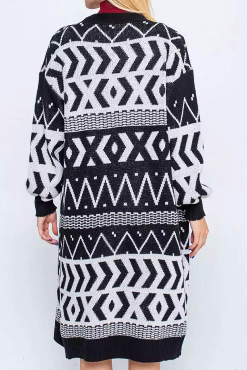 Elegantly Styled Cardigan for Everyday Wear