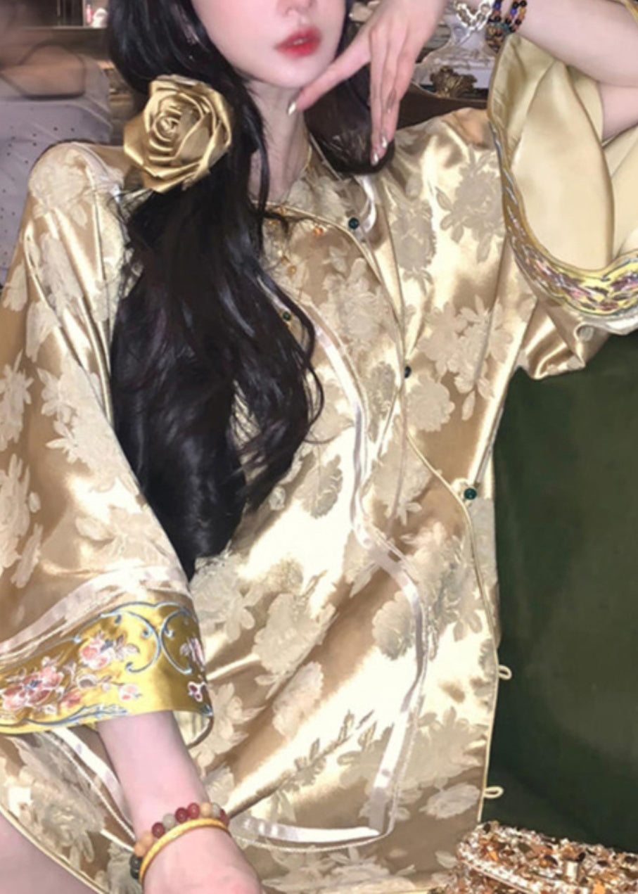 Vintage Inspired Coat with a Contemporary Edge