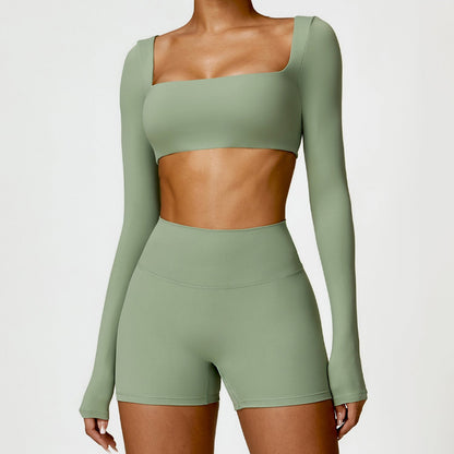 Well Tailored Garment with a Graceful Silhouette
