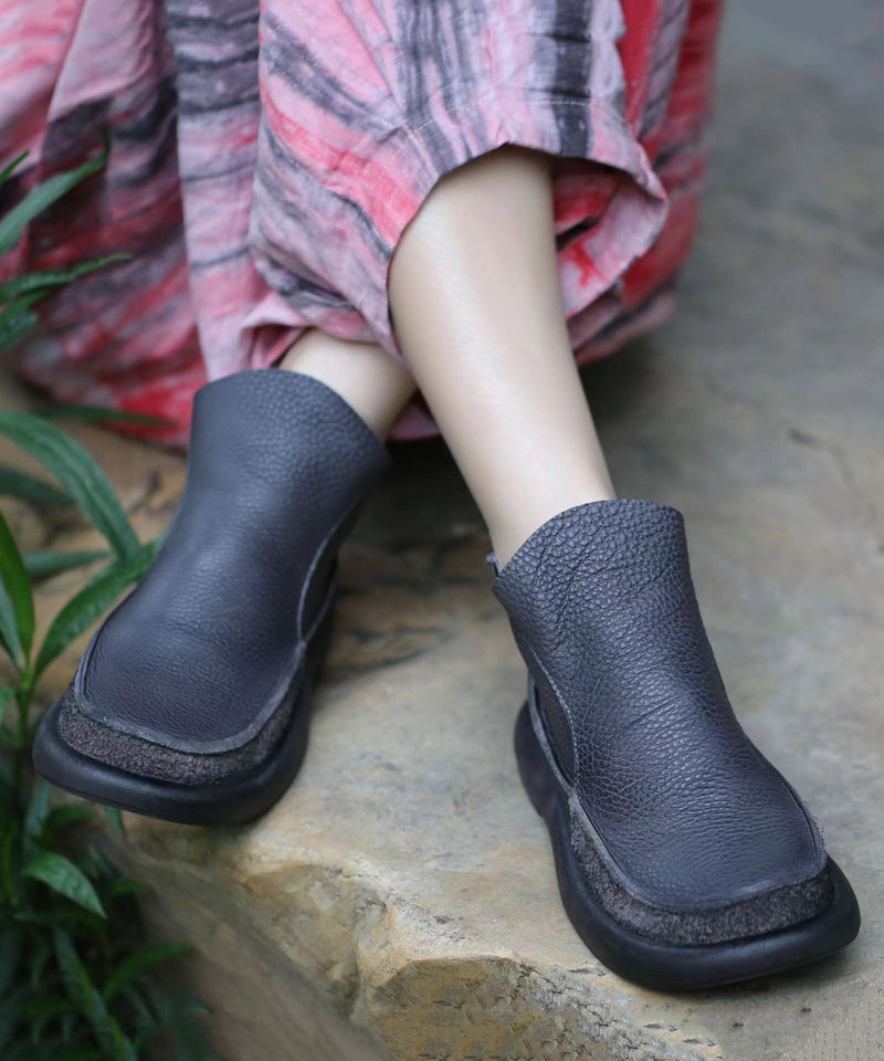 Classic Vintage Boots with a Flattering Fit