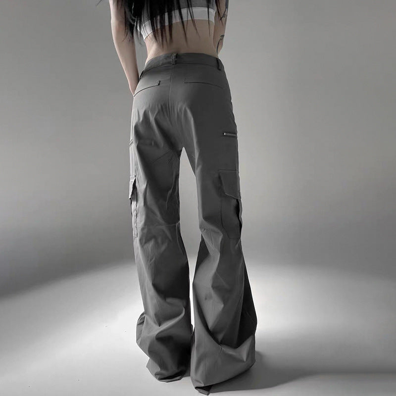 Well Tailored Trousers with a Graceful Silhouette