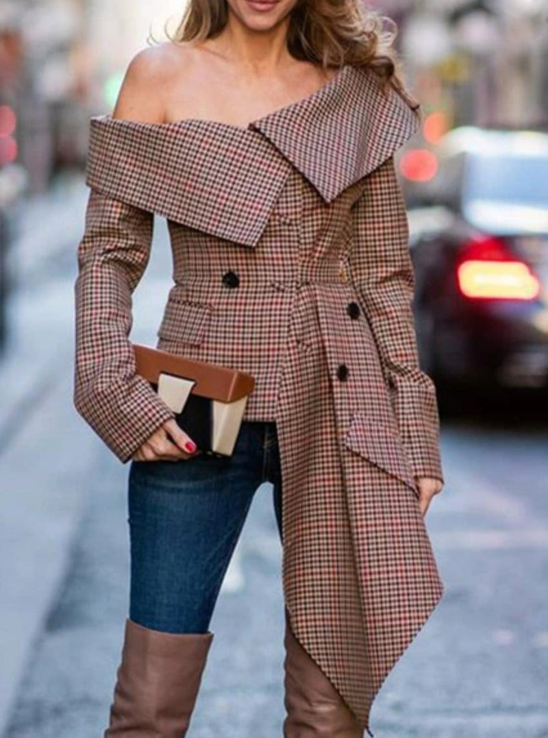 Gracefully Styled Jacket for Any Occasion
