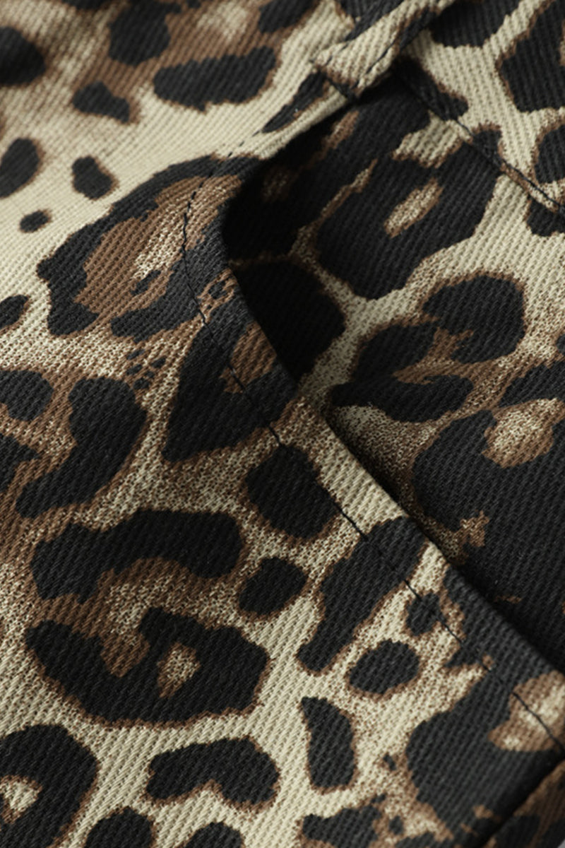Sophisticated Garment with a Clean Classic Look