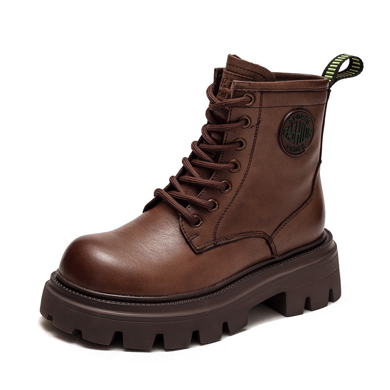 Polished Boots with an Effortless Classic Look
