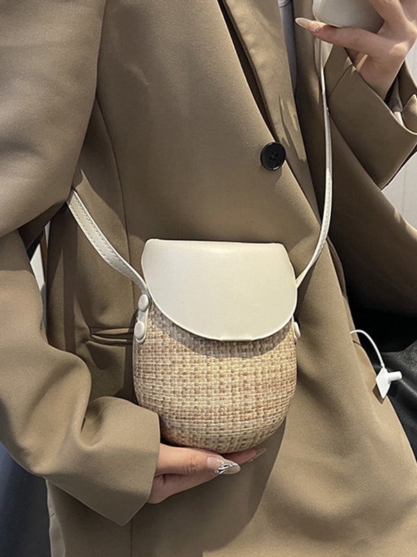 Sophisticated Bag with a Clean Classic Look