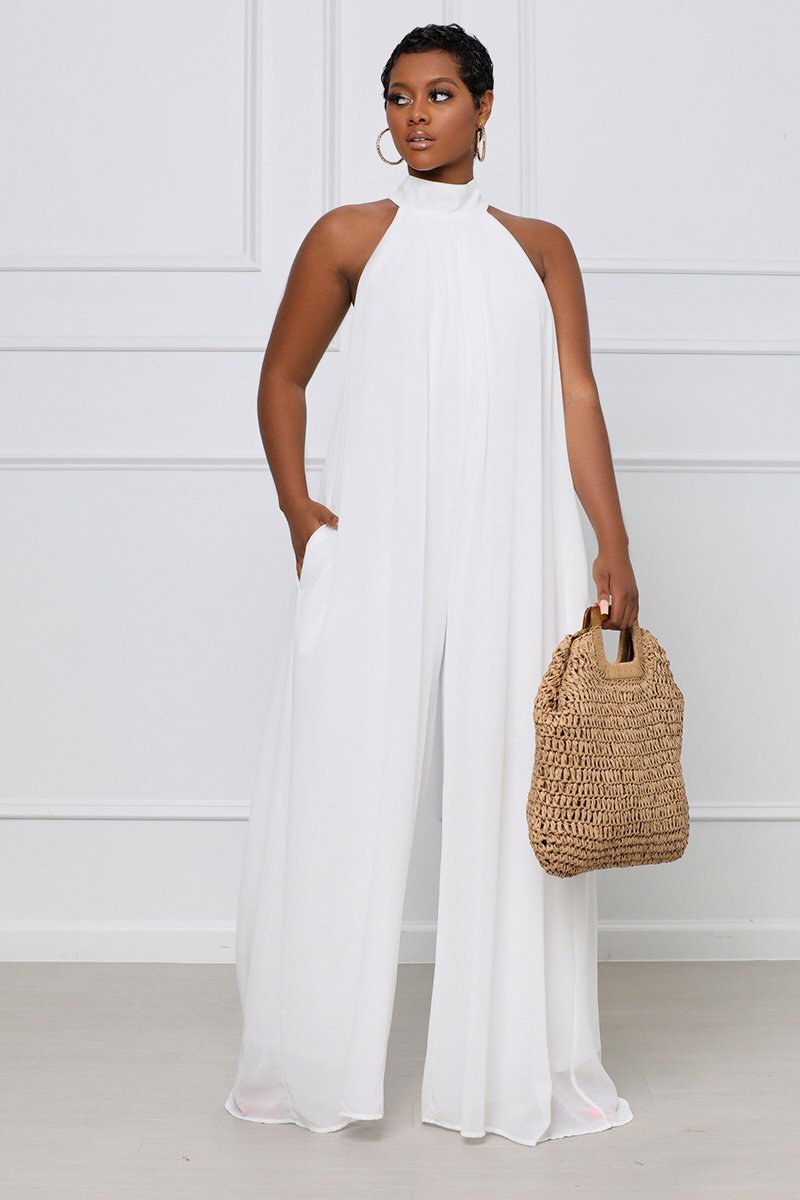 Gracefully Styled Garment for Any Occasion