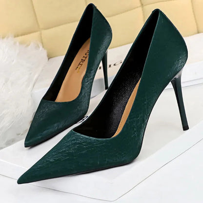 Vintage Inspired Heels with a Contemporary Edge