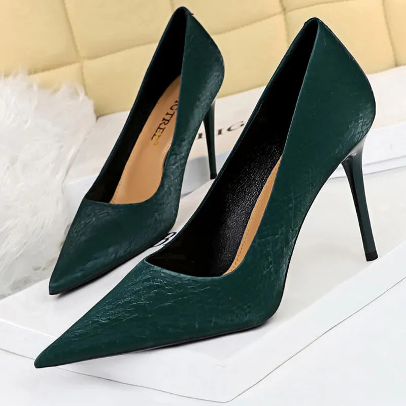Vintage Inspired Heels with a Contemporary Edge