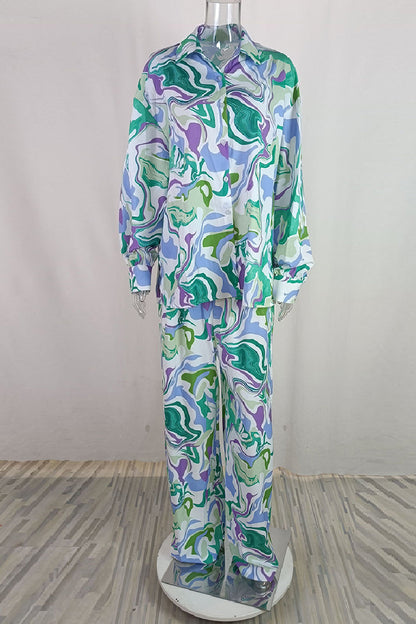 Beautifully Finished Cardigan in a Timeless Design