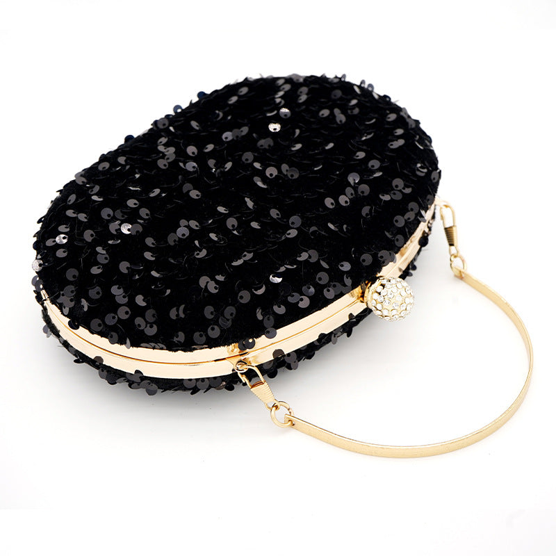 Classic Vintage Bag with a Flattering Fit