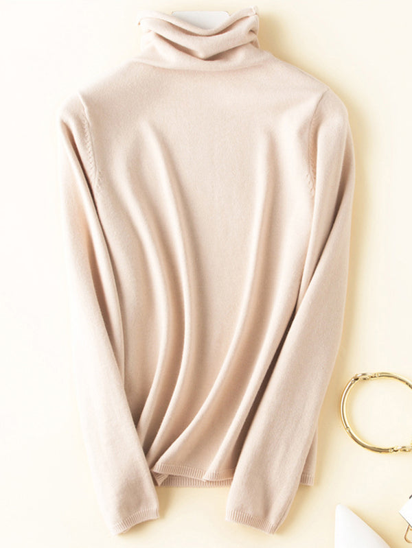 Classic Vintage Sweater with a Flattering Fit