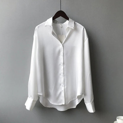 Elegantly Styled Blouse for Everyday Wear