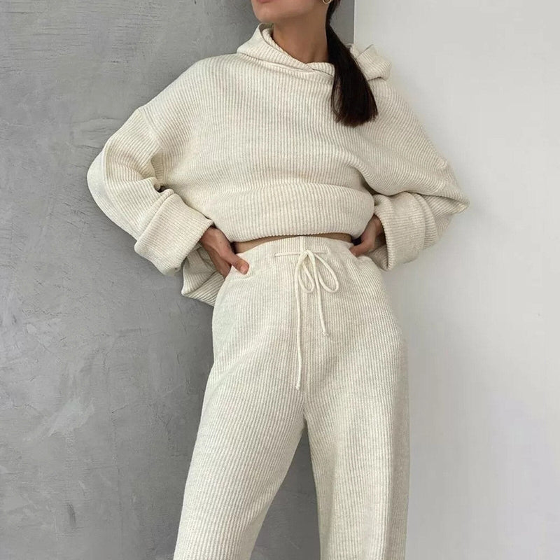 Classic Vintage Cardigan with a Flattering Fit