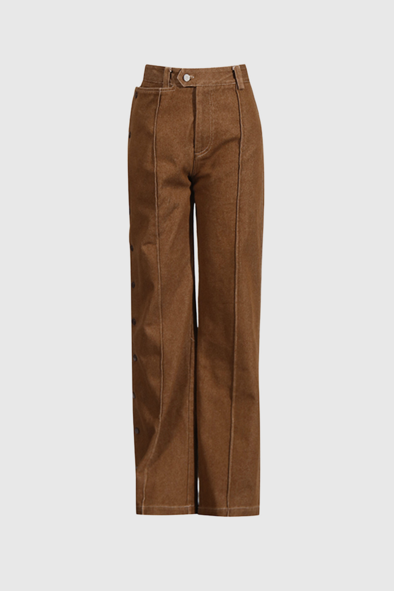 Effortlessly Elegant Pants with a Timeless Design
