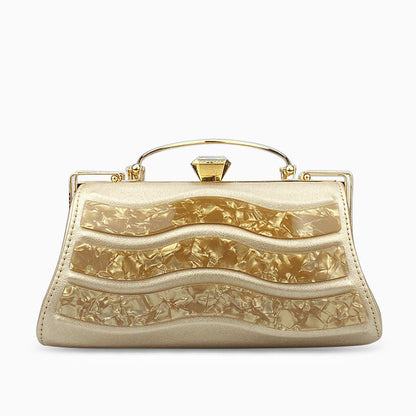 Beautifully Finished Bag in a Timeless Design