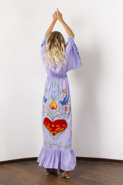 Classic Vintage Dress with a Flattering Fit