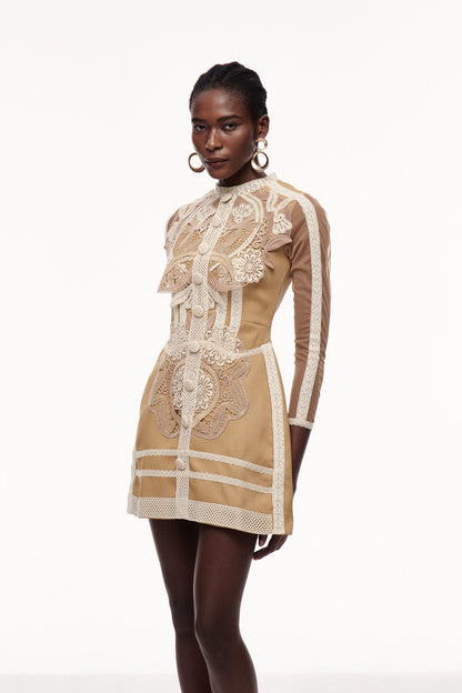 Polished Dress with an Effortless Classic Look