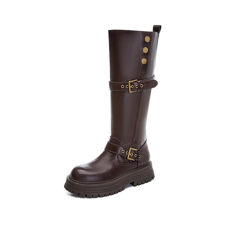 Beautifully Finished Boots in a Timeless Design