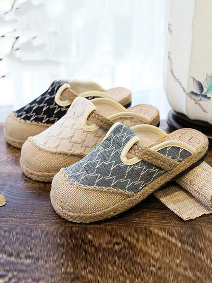 Well Tailored Shoes with a Graceful Silhouette