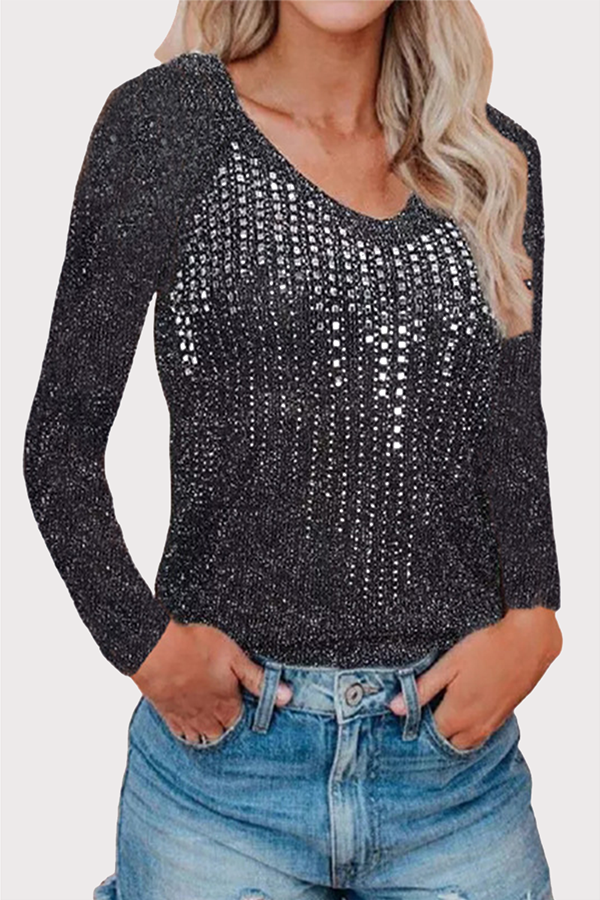 Beautifully Finished Top in a Timeless Design