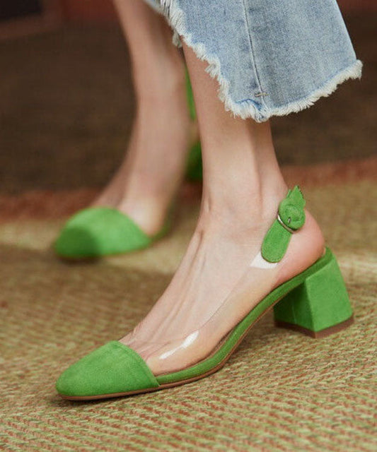 Well Tailored Heels with a Graceful Silhouette