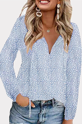 Classic Vintage & Enduringly Stylish Top