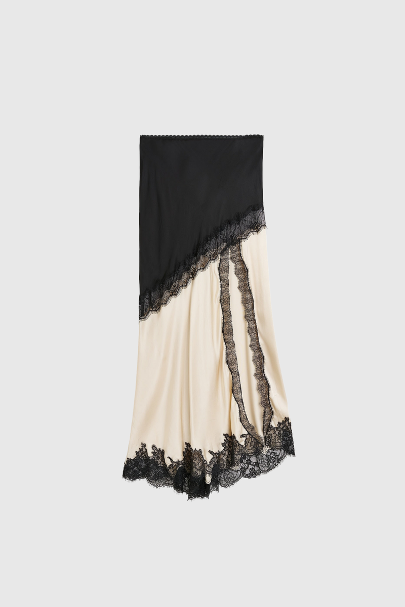 Polished Garment with an Effortless Classic Look