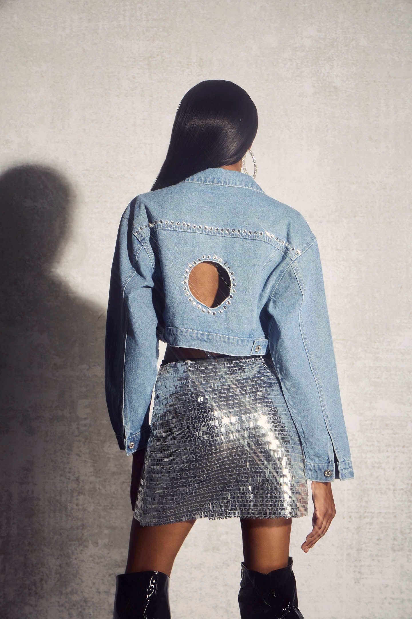 Gracefully Styled Jacket for Any Occasion