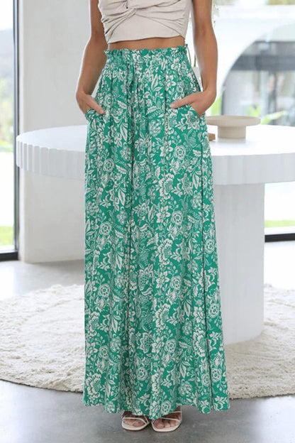 Sophisticated Garment with a Clean Classic Look