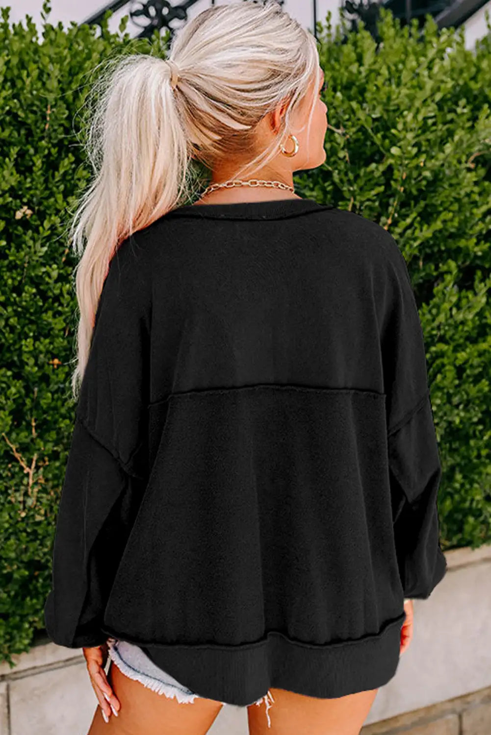 Gracefully Styled Shirt for Any Occasion