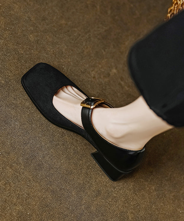 Polished Heels with an Effortless Classic Look