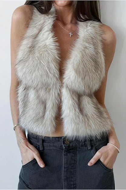 Sophisticated Garment with a Clean Classic Look