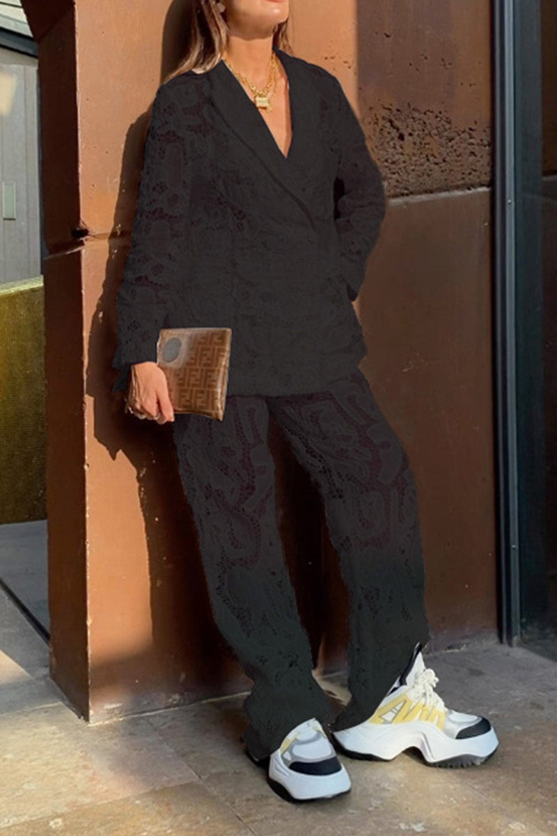 Beautifully Finished Pants in a Timeless Design
