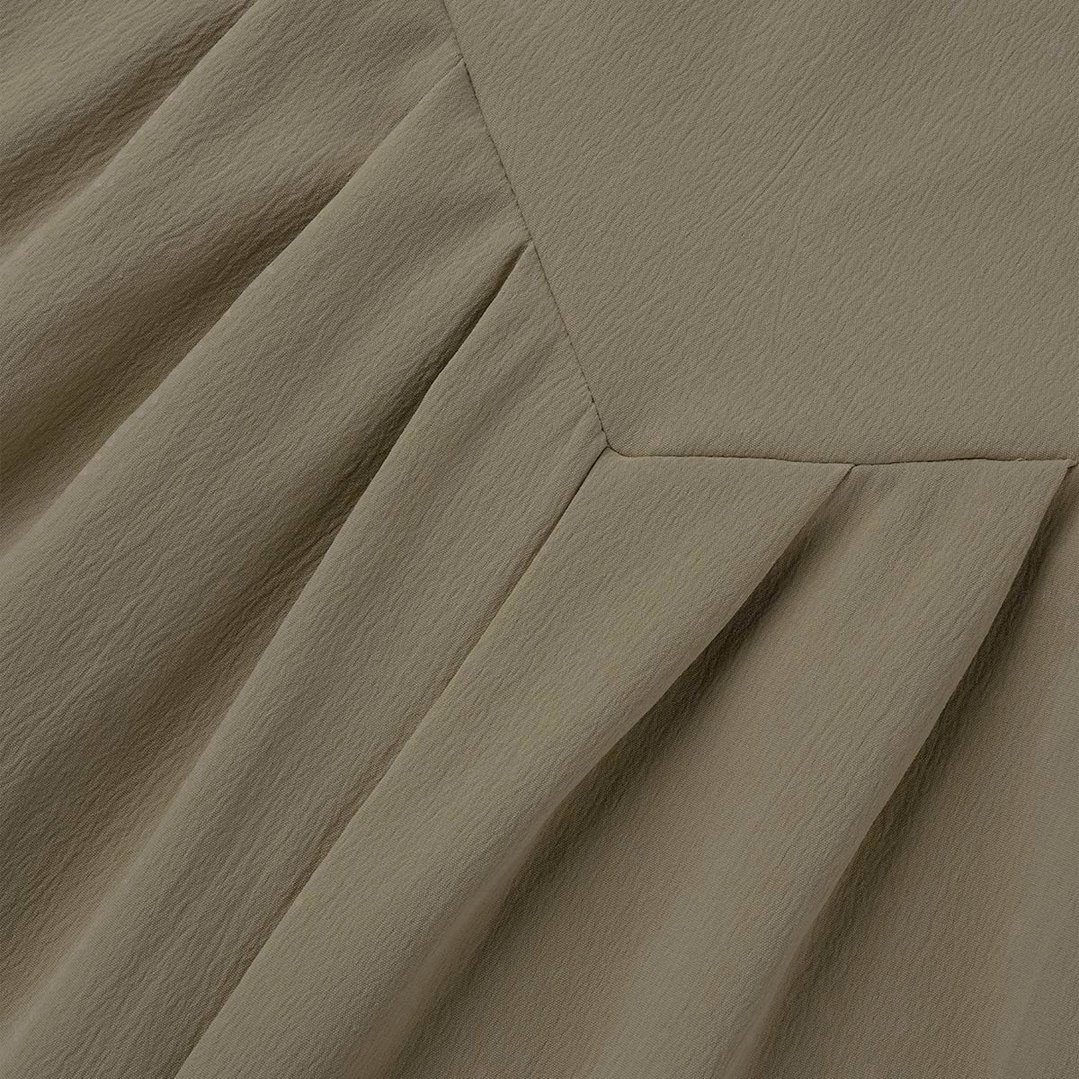 Gracefully Styled Garment for Any Occasion