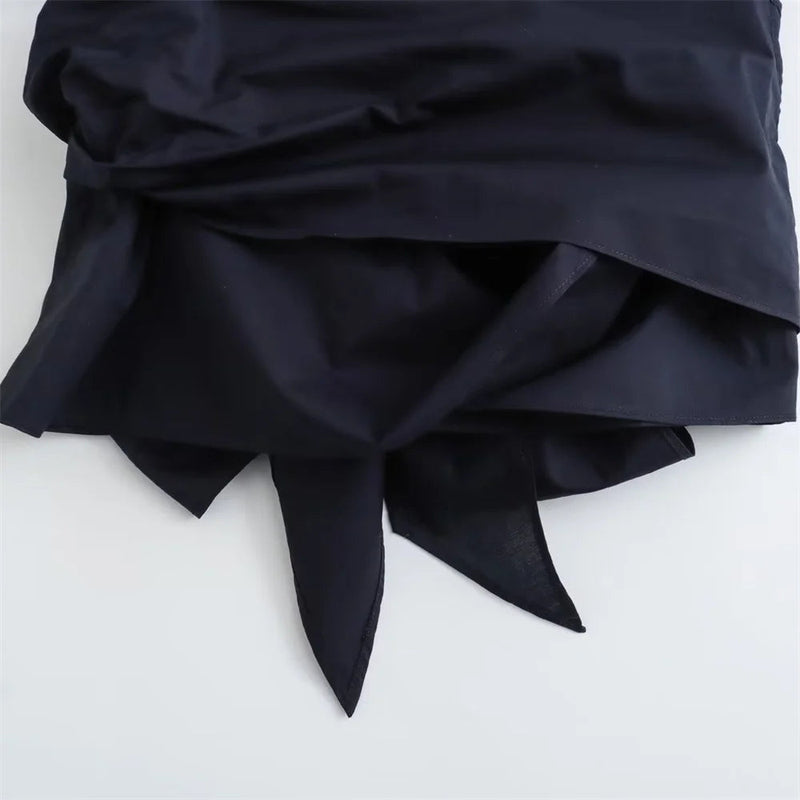 Beautifully Finished Blouse in a Timeless Design