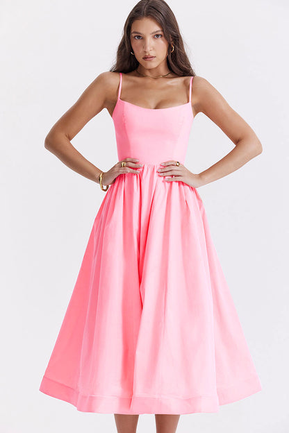 Effortlessly Elegant Dress with a Timeless Design