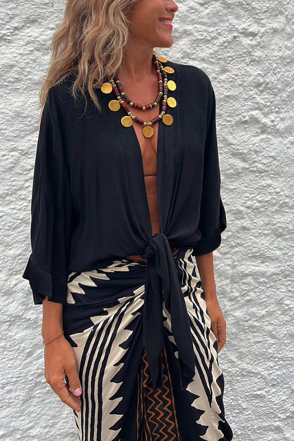 Beautifully Crafted Blouse in a Classic Style