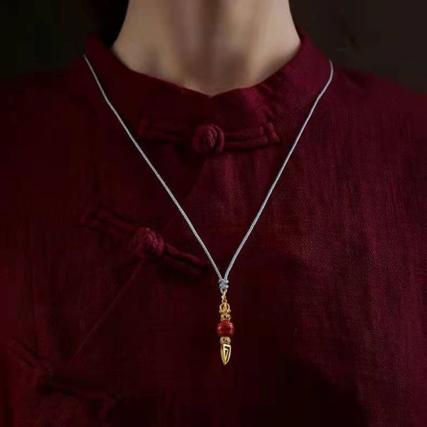 Beautifully Finished Garment in a Timeless Design