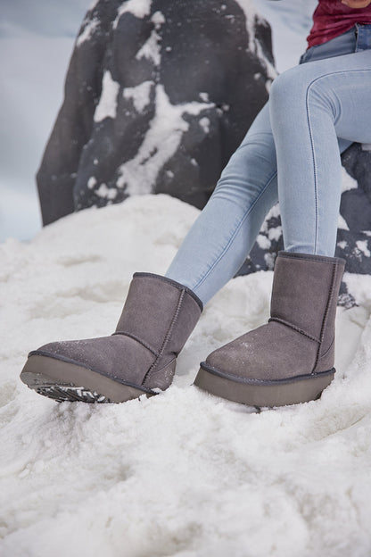 Sophisticated Boots with a Clean Classic Look