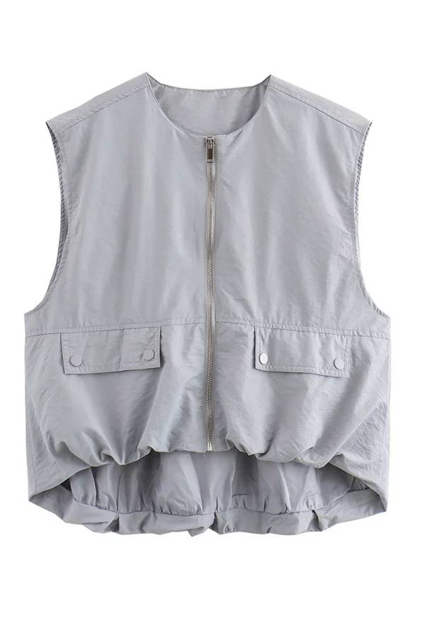Gracefully Styled Garment for Any Occasion