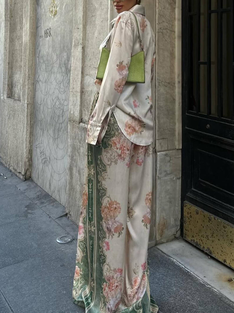 Classic Vintage Shirt with a Flattering Fit