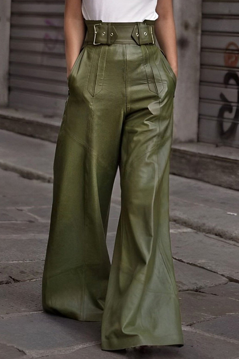 Beautifully Finished Garment in a Timeless Design