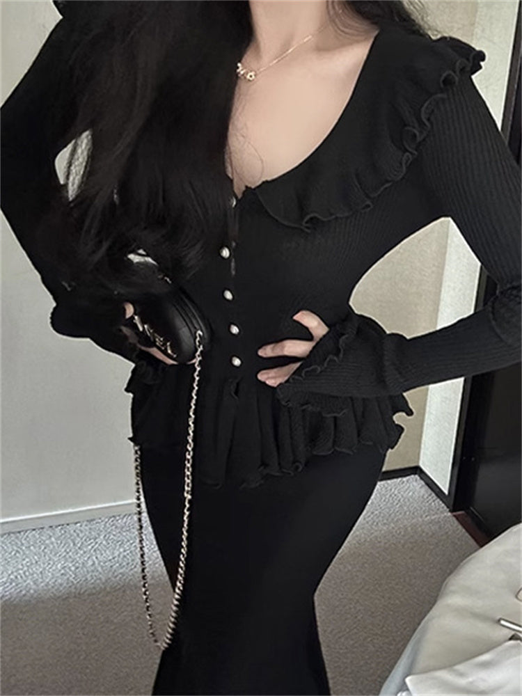 Sophisticated Garment with a Clean Classic Look